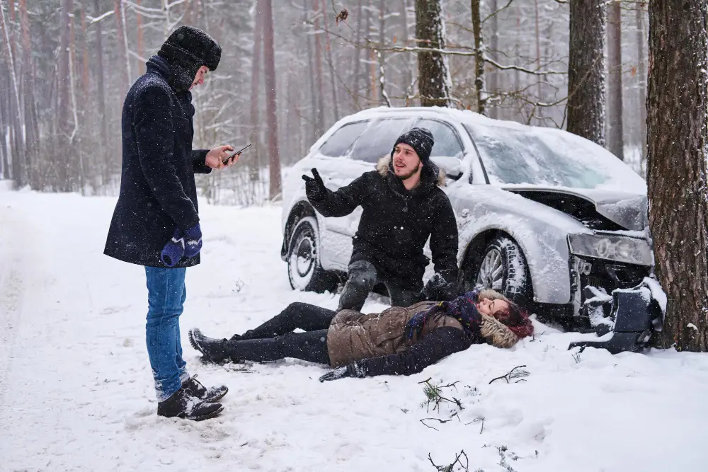 You are currently viewing Beyond Winter Ice: Year-Round Accident Hazards in Charlotte