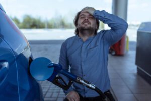 Read more about the article Fuel Delivery Scams: How to Spot Legitimate Emergency Gas Services